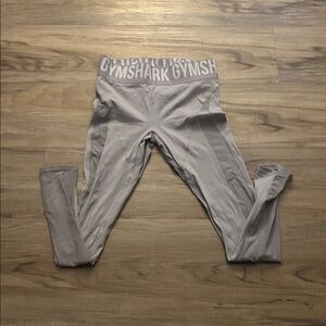 Gymshark  Light purple mesh insert Leggings